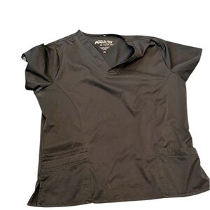 Mini Marilyn by Medichic black nurses Scrub Top size 2X